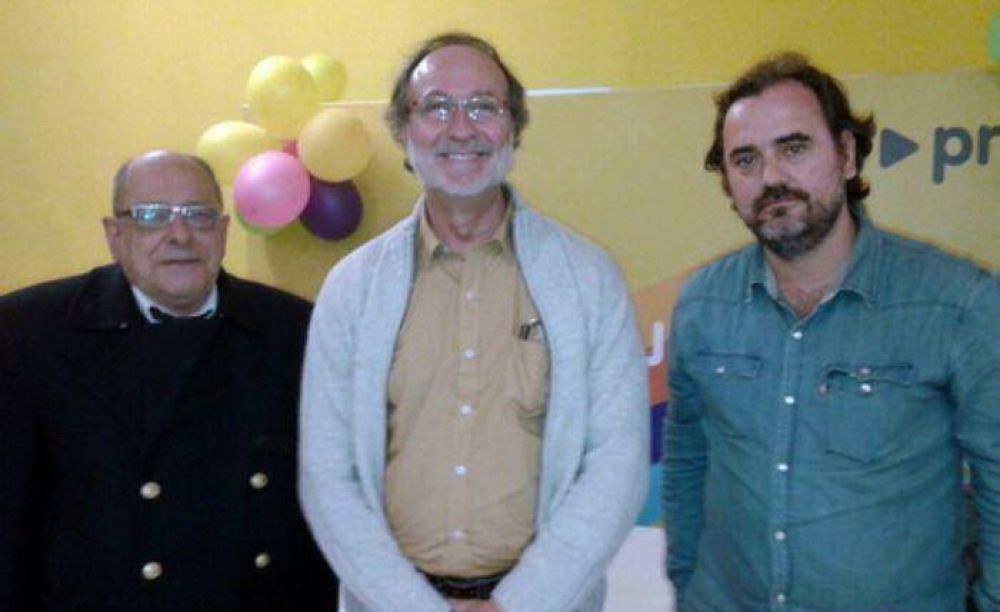 El funcionario macrista tambi�n se reuni� con Carlos Arroyo y Emiliano Giri