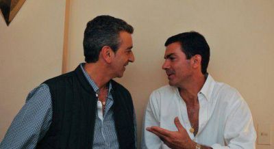 Presi�n de los gobernadores para que Randazzo baje a la provincia