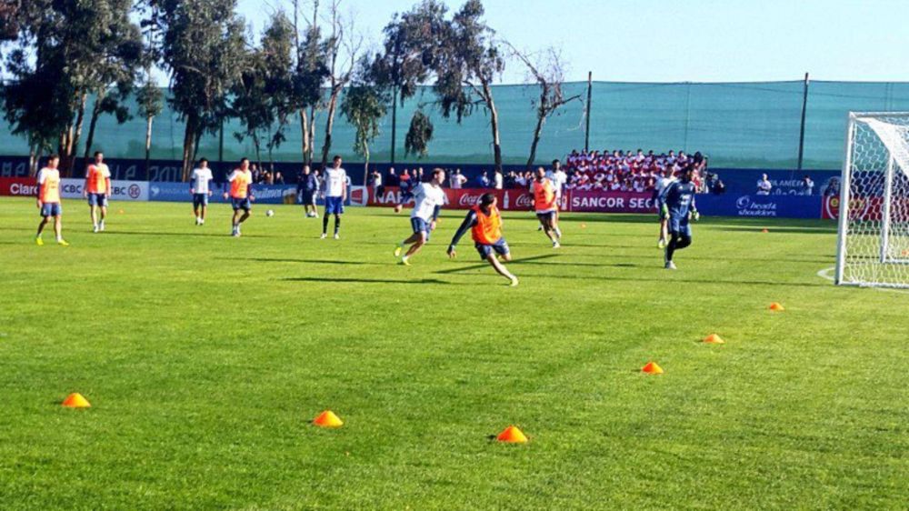 Romero o Guzm�n por un lado, Roncaglia y Zabaleta por el otro: Martino define los titulares de Argentina