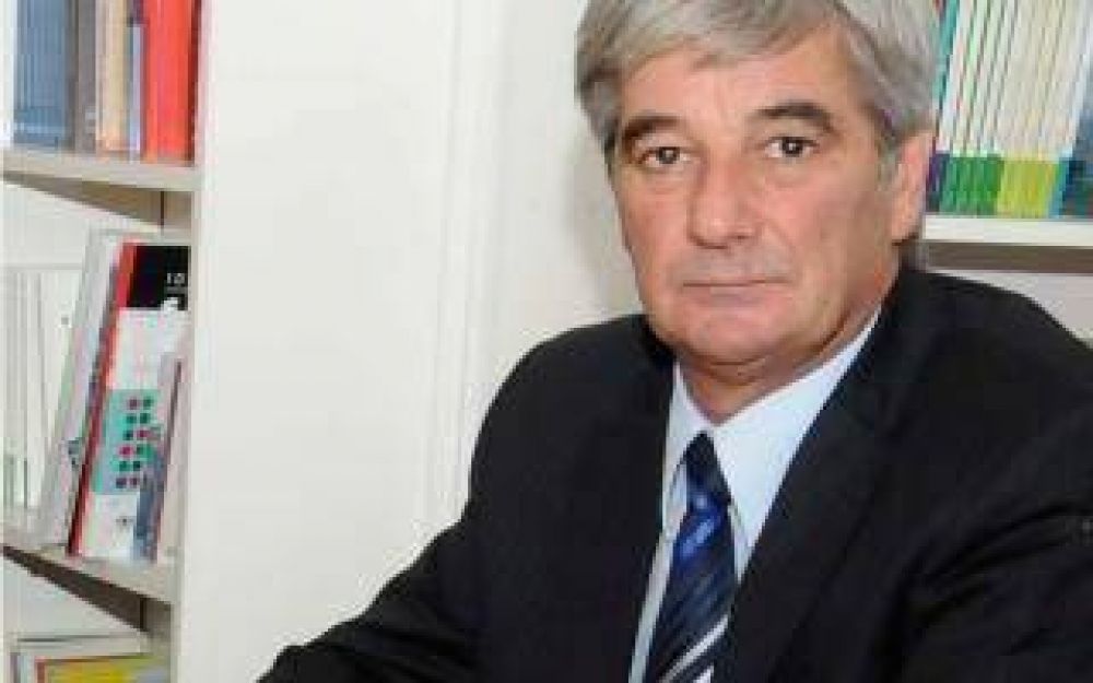 Bolinaga recibe a An�bal Fern�ndez y oficializa su regreso al FpV