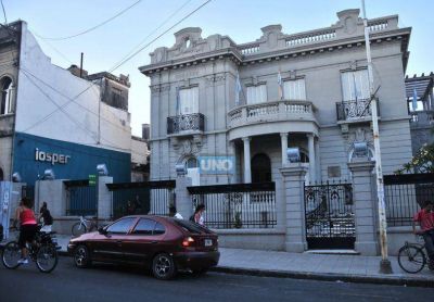 Una mujer fue condenada, pero logr� que no le quiten la jubilaci�n