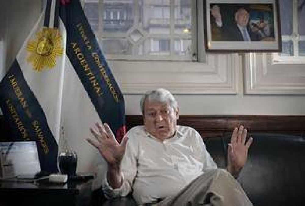 Carlos Kunkel: 