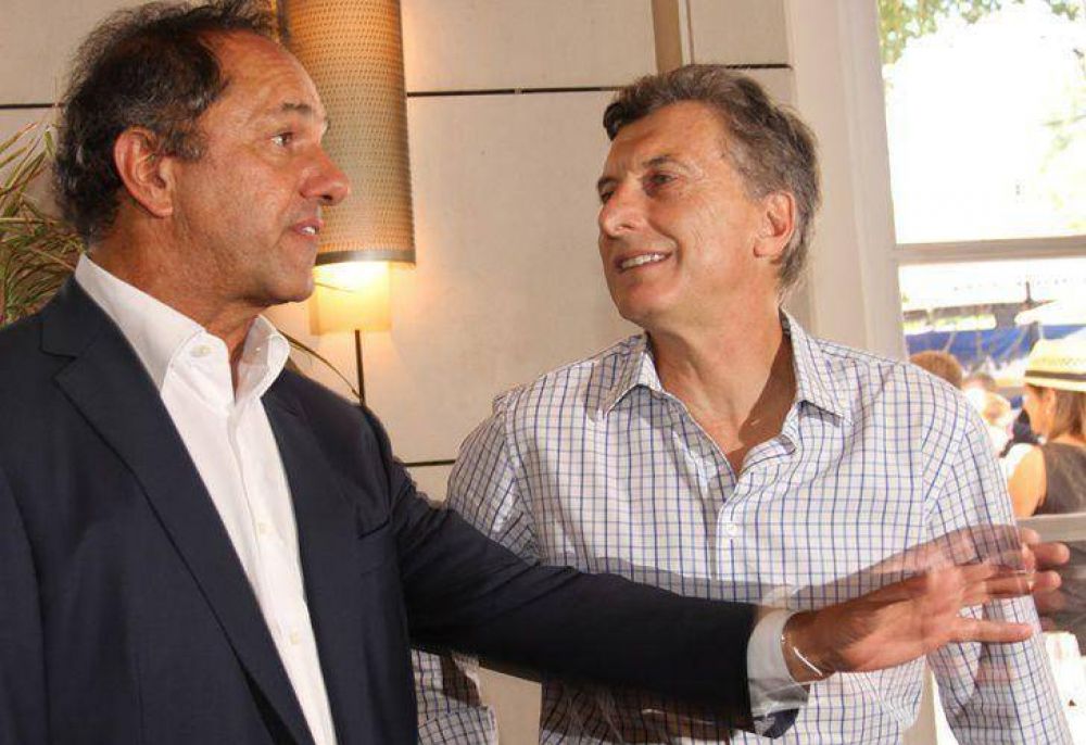 Contactos de Scioli y Macri para competir sin desgastarse