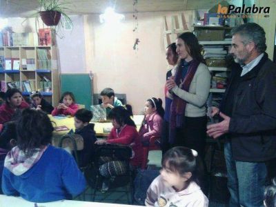 Curetti entreg� un subsidio de m�s de 40 mil pesos para la Biblioteca �Los libros no muerden�