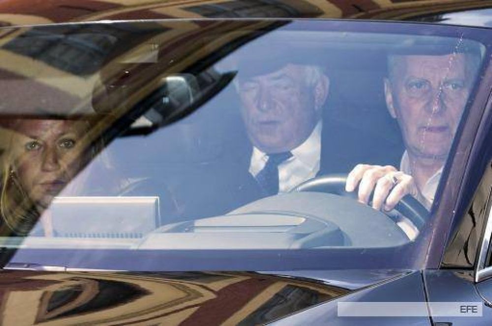 Absuelven a Strauss-Kahn en el juicio por proxenetismo