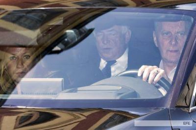 Absuelven a Strauss-Kahn en el juicio por proxenetismo