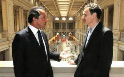 Scioli y Bruera encabezan jornada solidaria en La Plata
