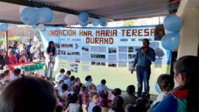 Lomas: entregan juegos de plaza para jardines de distintos barrios