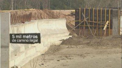 Acusan a Mussi de realizar una obra ilegal