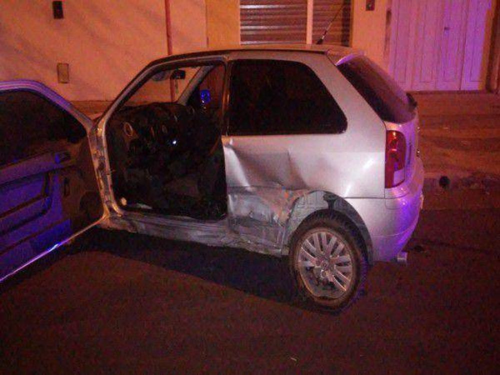 Choque entre dos autos dej� un herido