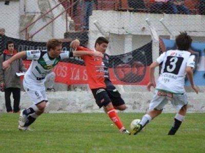 Gan� Villa Mitre y es l�der de la Liga del Sur