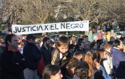 Balcarce�os se hicieron sentir en una multitudinaria marcha clamando por seguridad