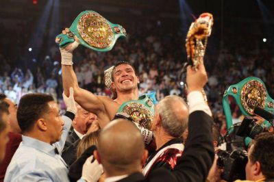 El campe�n dice adi�s: Maravilla Mart�nez anunci� su retiro del boxeo