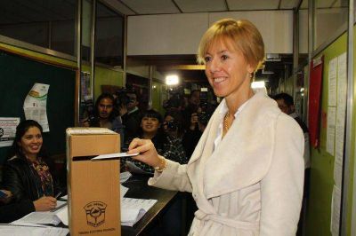 Larraburu: �Tenemos la oportunidad de poner a R�o Negro en la agenda del crecimiento�
