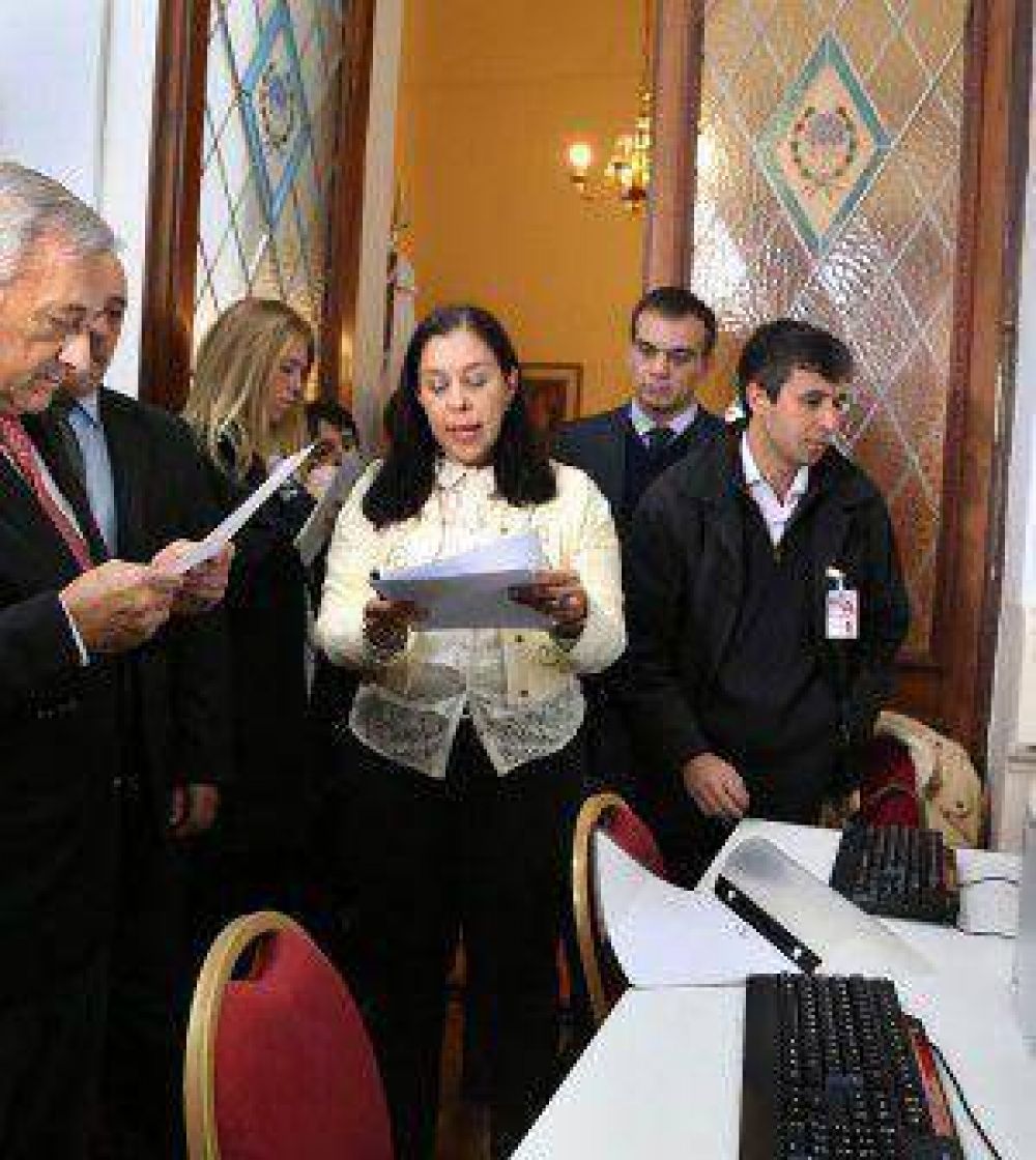 Seg�n observadores, el comicio se realiz� con normalidad