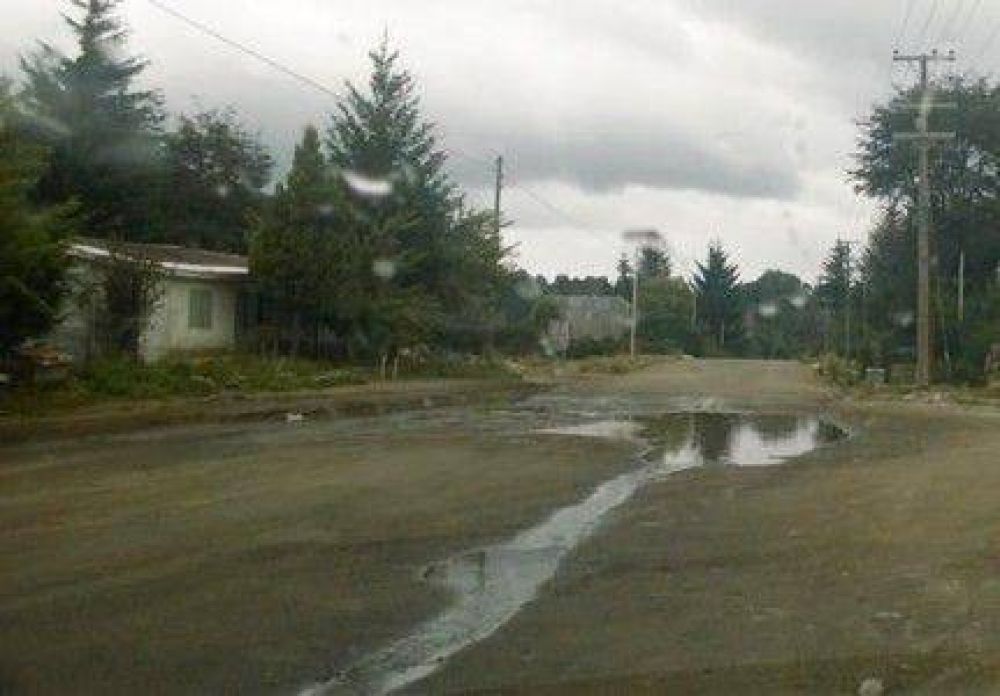 Polic�a demor� a dos vecinos faenando un ternero detr�s del EPEN