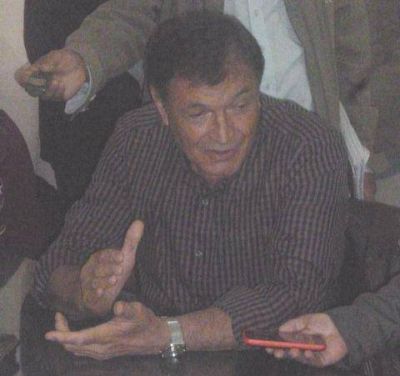 El ge�logo Pesce explic� los alcances de la perforaci�n termal