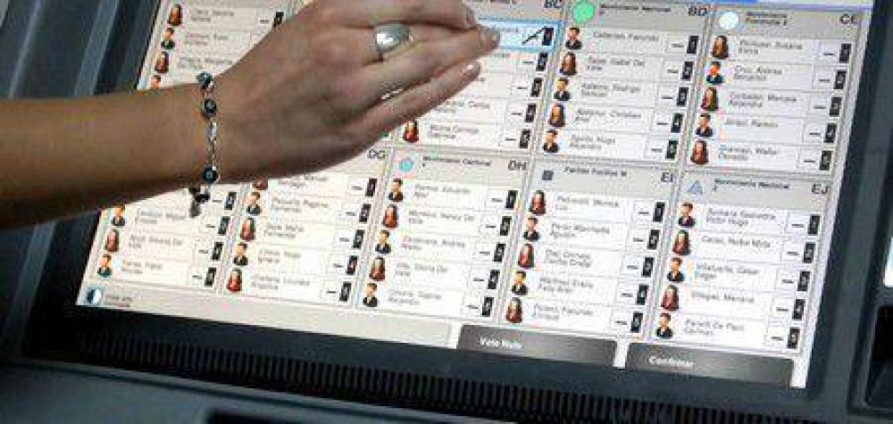  La Municipalidad se reuni� con partidos pol�ticos por el voto electr�nico