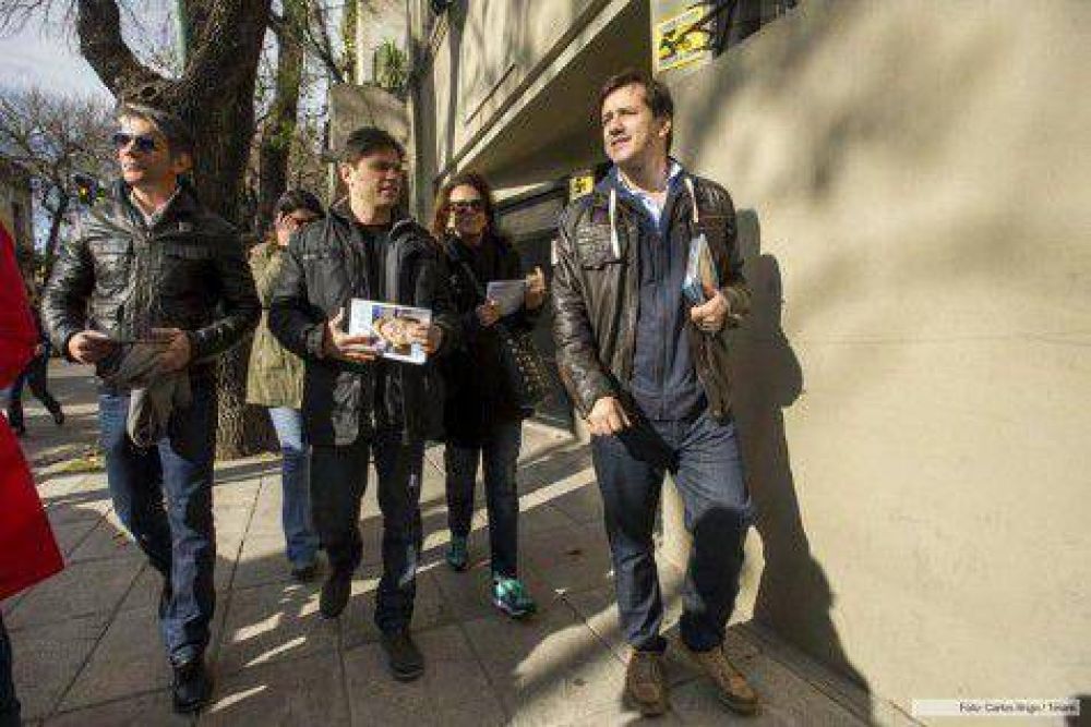 Kicillof se sum� a la campa�a de Recalde