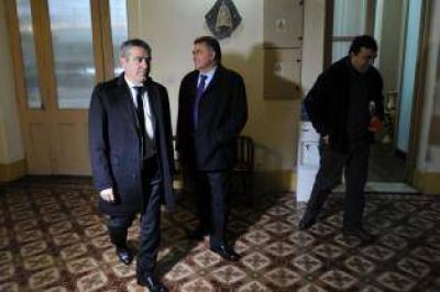 Contrarreloj, Cano espera por un gui�o judicial