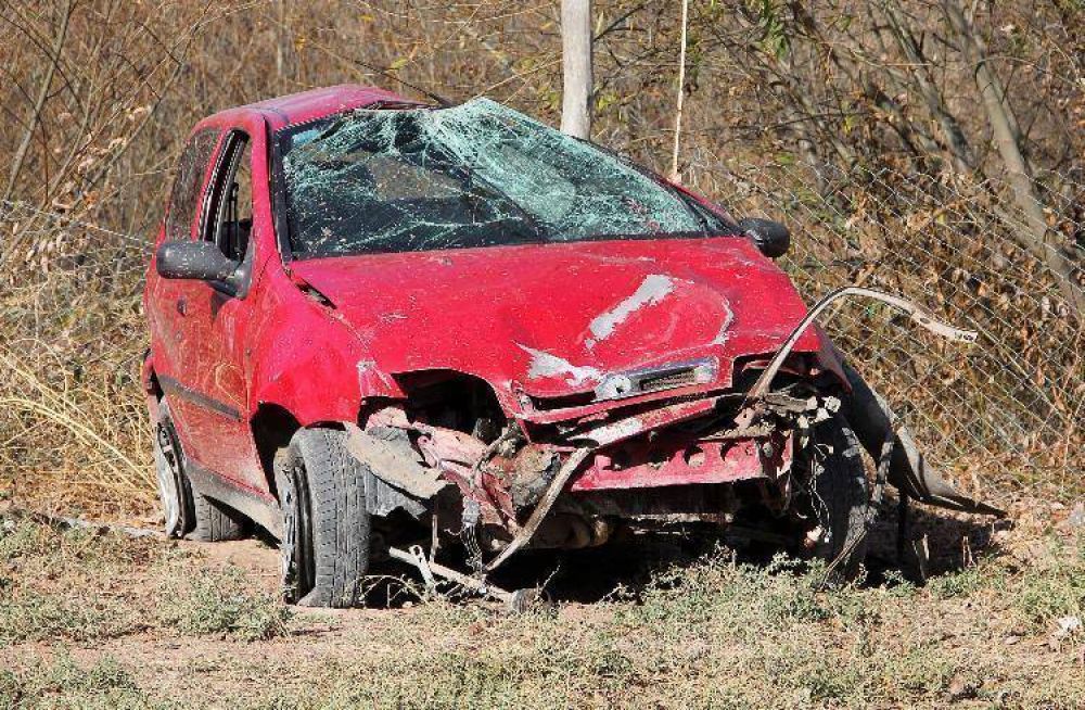 Cinco Saltos: perdi� la vida en accidente en la ruta 151