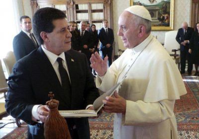 Narcopol�tica en liturgia