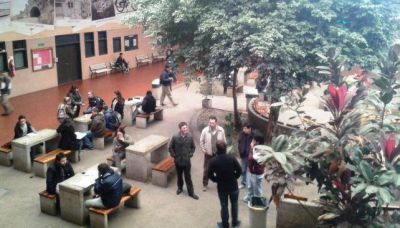 Ciencias Exactas dar� becas docente a sus mejores graduados