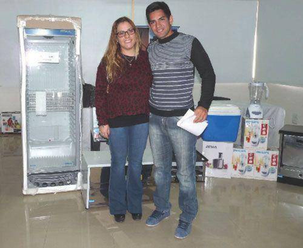 Contin�a la entrega de microemprendimientos