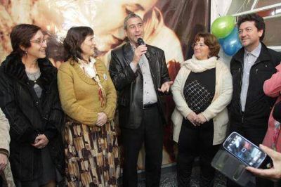 La Obra Social de Amas de Casa inaugur� su sede en Avellaneda