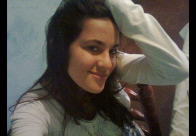 Luego de una arriesgada operaci�n, evoluciona favorablemente la joven apu�alada por su ex