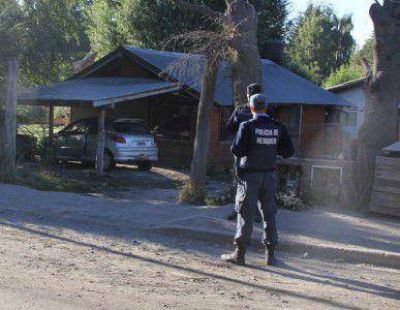 Formulan cargos contra tres hombres por el atentado al veh�culo de un vecino