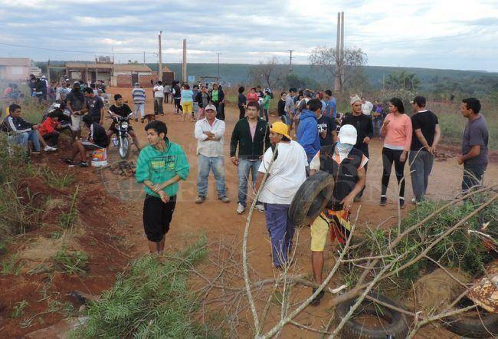 Tierras ocupadas: El municipio pide a propietarios legales poner serenos