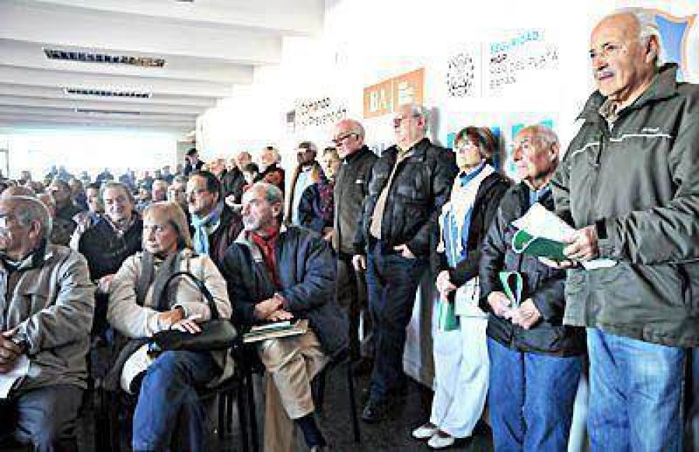 Acompa�amiento a los mayores de 70 a�os que deben renovar el registro de conducir