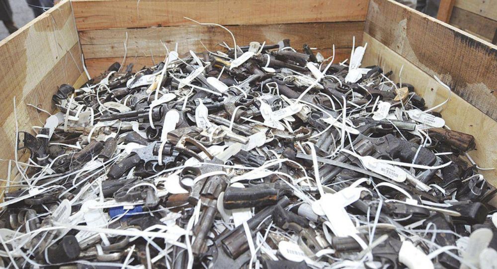 Desarme: el incentivo econ�mico por la entrega de armas llega a los $2000