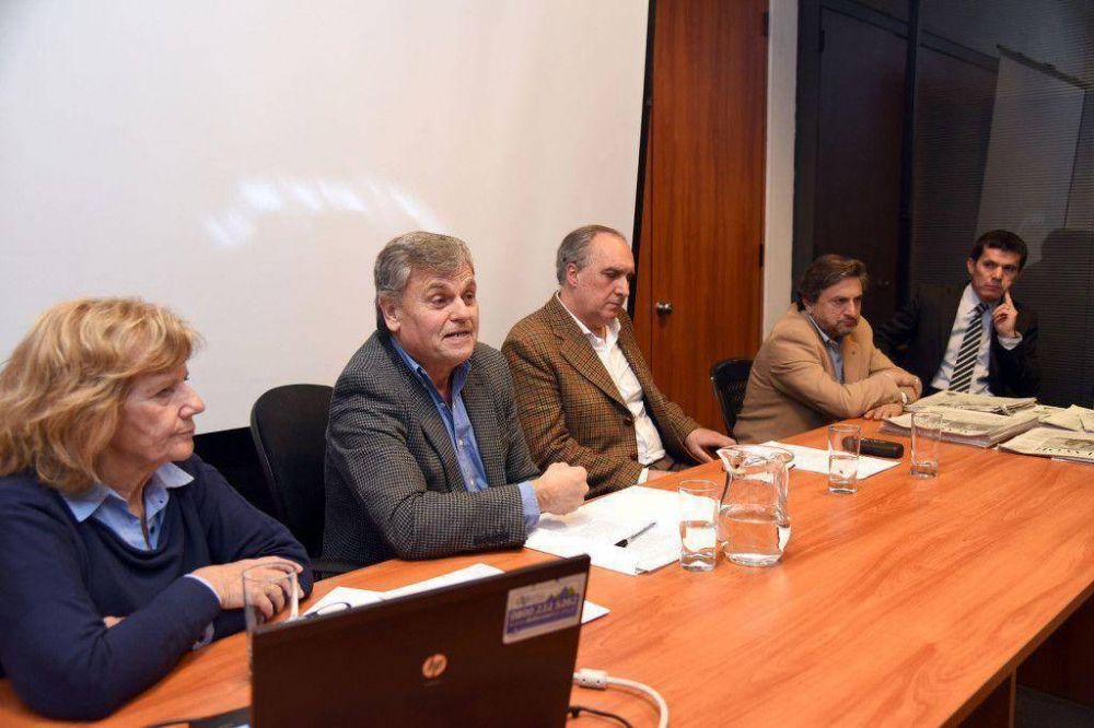 Avanzan en la elaboraci�n de un sistema para la atenci�n de los adultos mayores
