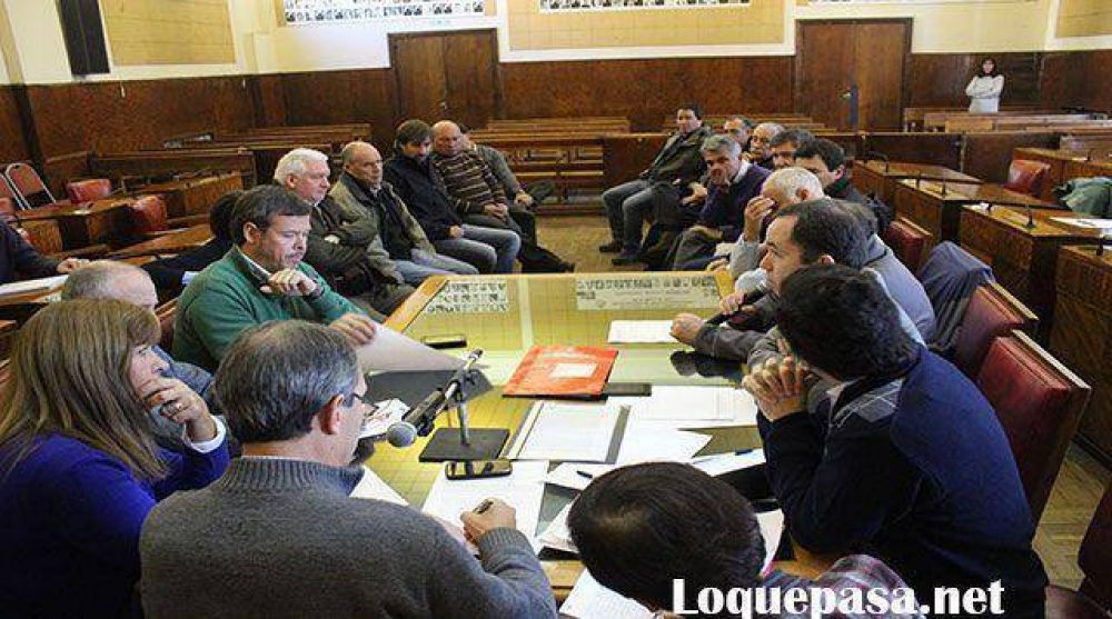 Empresarios de la pesca piden no pagar Tasas y amenazan con no abonar sueldos