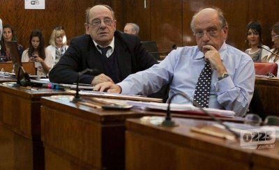 Ferro contra Arroyo: �Es de lo peor hacer demagogia con la salud de las personas�