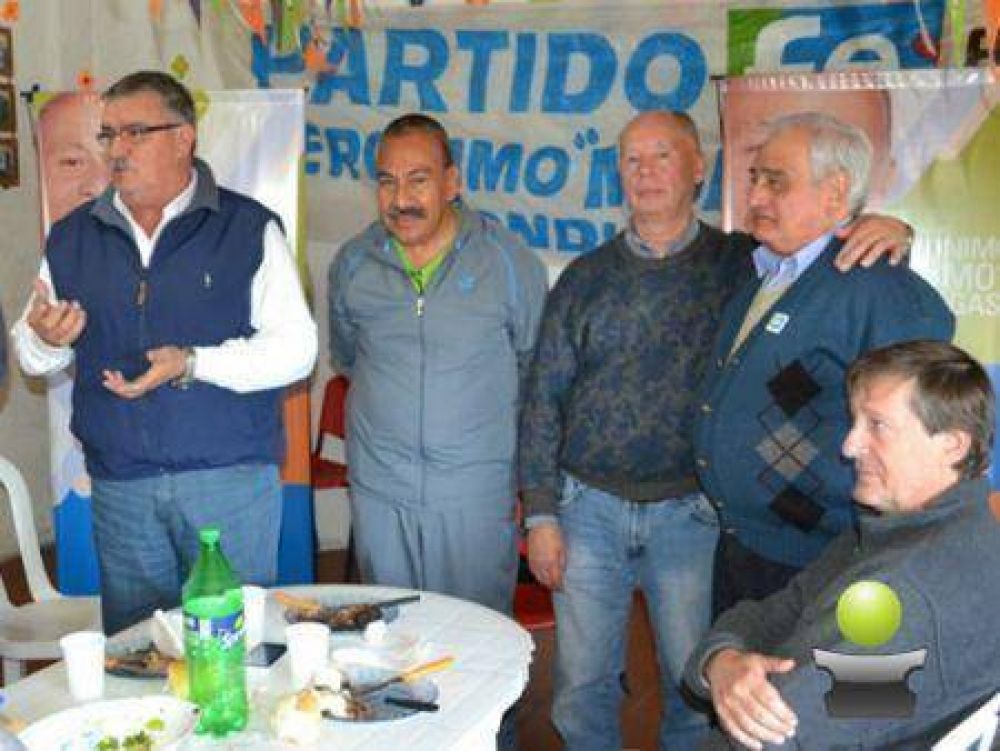 CORIA INST� A TRABAJAR PARA QUE VICENTE GATICA SEA INTENDENTE