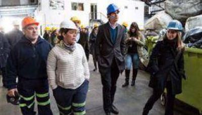 Lousteau present� un proyecto para el tratamiento de residuos