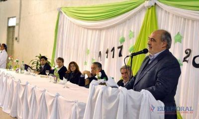 Sanz reactualiz� el debate Colombi candidato 2015