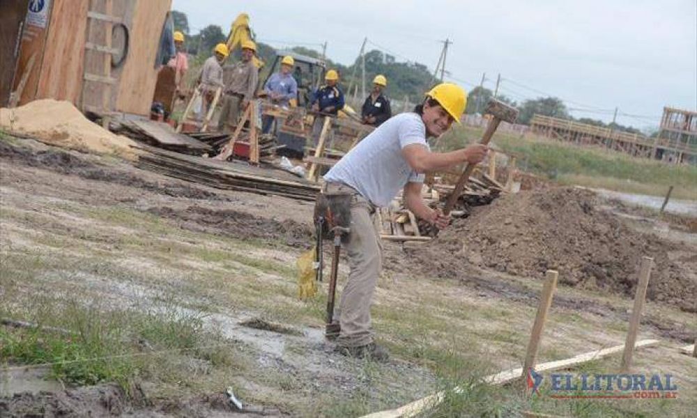 Afirman que en un a�o estar� radicado el parque industrial en Santa Catalina