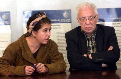 El Partido Obrero lanz� a Blas y tens� m�s la cuerda en el FIT