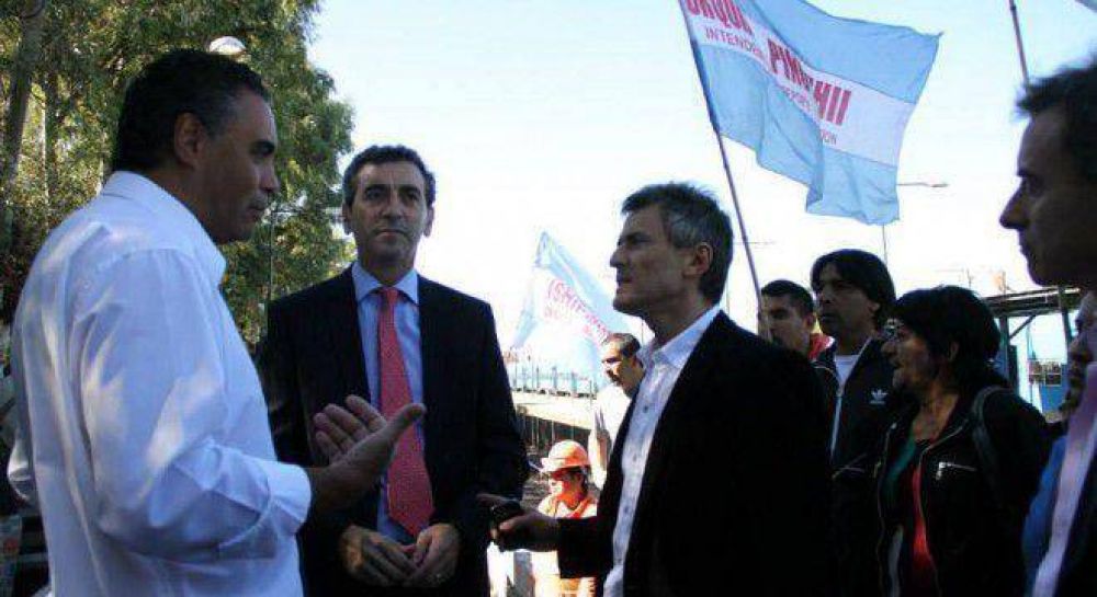 La noticia descoloc� a Randazzo, que habl� de operaciones