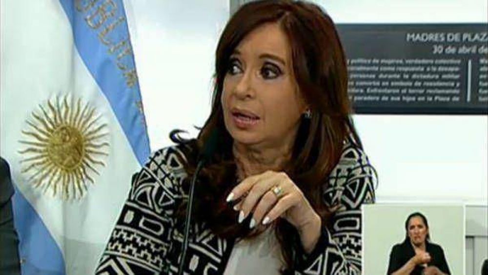 En medio de la pol�mica, Cristina viaja a Rosario