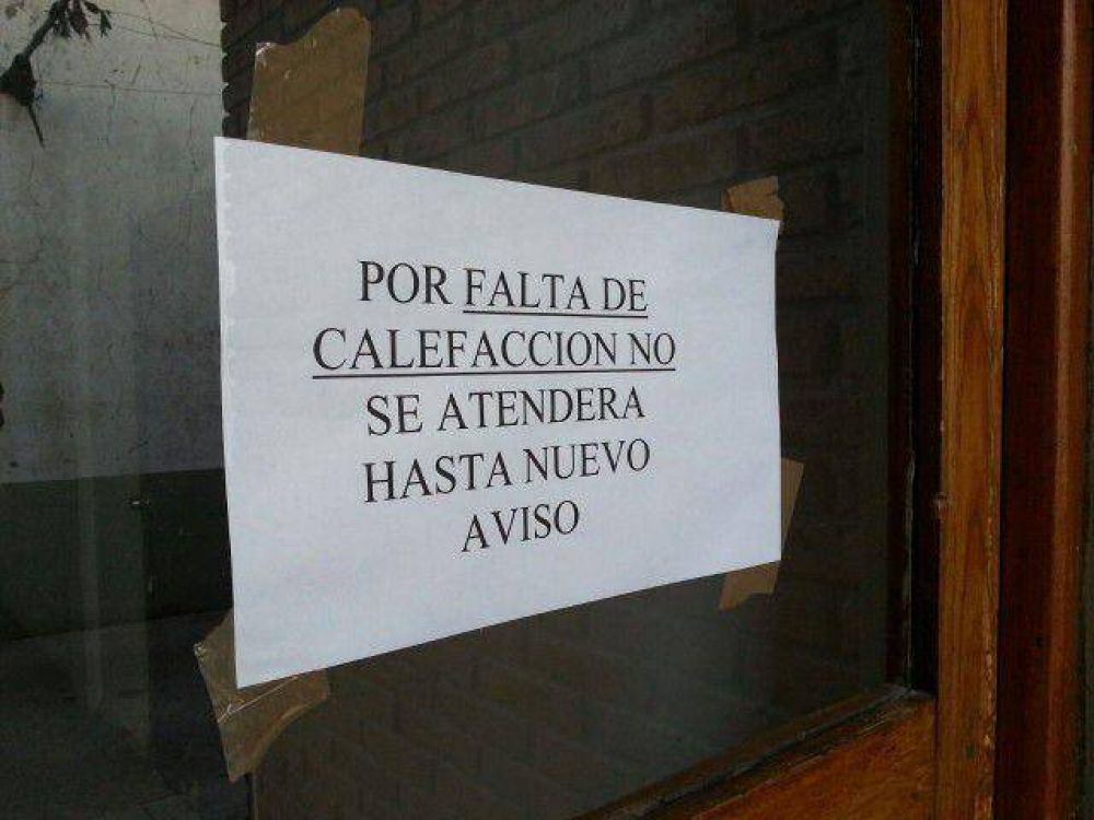 Trabajadores de la delegaci�n de Discapacidad realizan un paro por falta de calefacci�n