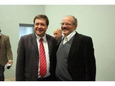 JSRN llevar� una boleta corta de candidatos a diputados nacionales y en Bariloche piensan con Gennuso en el triunfo