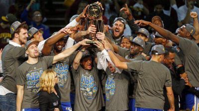 Golden State derrot� a Cleveland y se coron� campe�n de la NBA