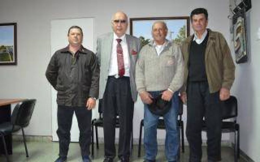 Saladillo: Gorosito recibi� a integrantes del Centro 