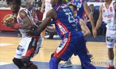 Derrota de San Mart�n en el inicio de la final de la Conferencia Norte