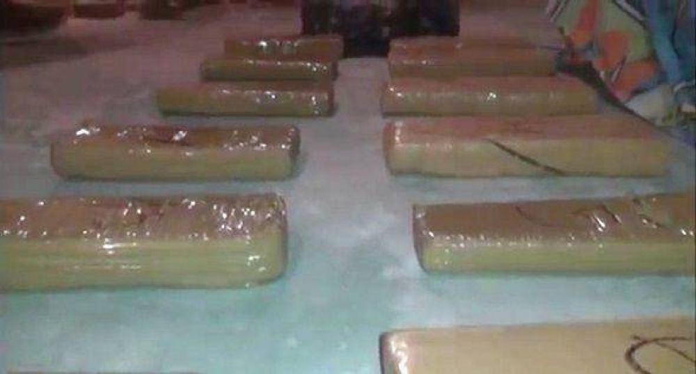 Secuestran 74 kilos de marihuana ocultos en prendas de vestir